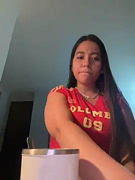 Nhefertary live cam on StripChat