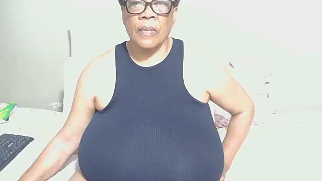 DairyQueen2 live webcam