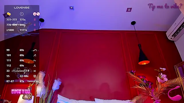 Mayzzie webcam