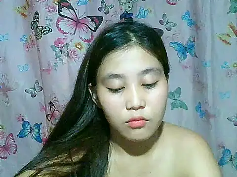 SexyAsianPussy4u live cam on StripChat