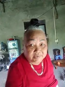 YourMomy-