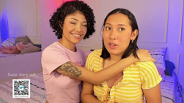sweetgirlssx (G young) - Lick Pussy