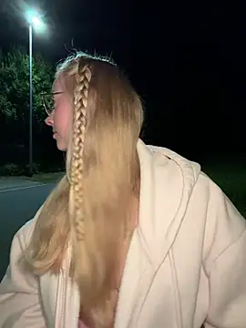 LinaLeana live webcam