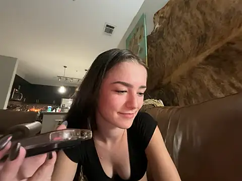 ash10alex webcam