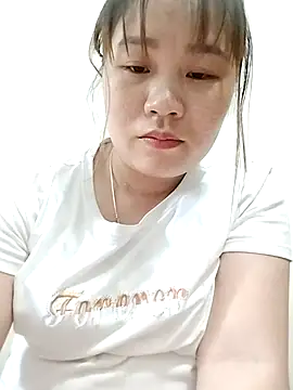 -Nani_ live cam on StripChat