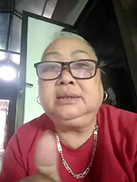 YourMomy-