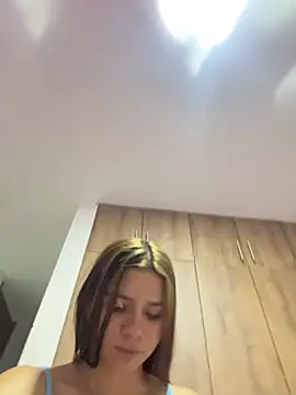 jouemandannie (G young) - Show tits