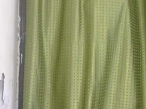 Stubborndesiboy live sex cam