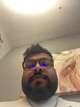 HonedGrub live sex cam