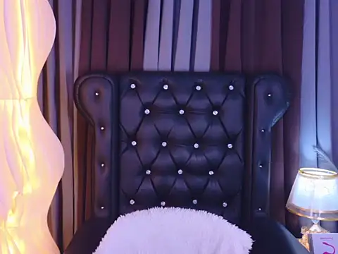 Tyra_hilton live sex cam