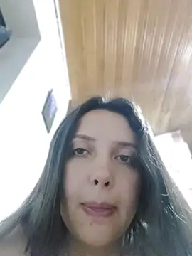Bella_Karoline