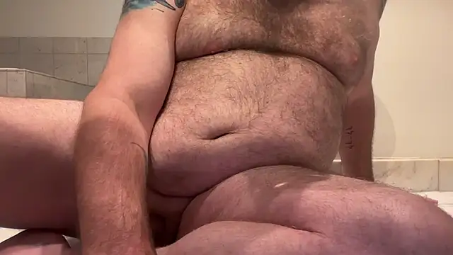 crb1234sc (M mature) - cum in public