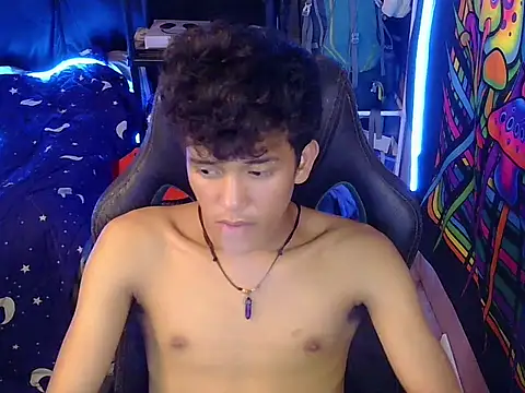 hugekenbigcock webcam