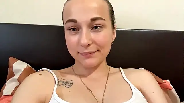 TaIliedGuest webcam