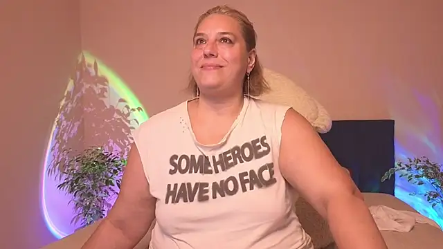 Bbw_Goddes webcam