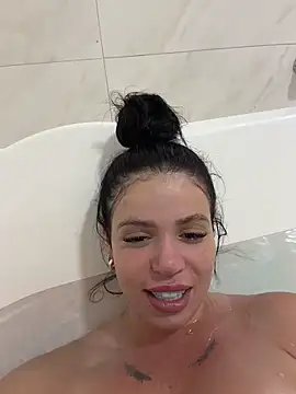 online nude chatroom Rafaellaz