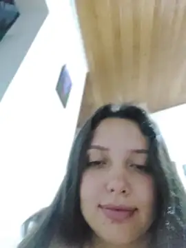 Bella_Karoline