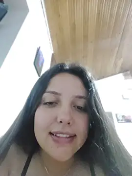 Bella_Karoline
