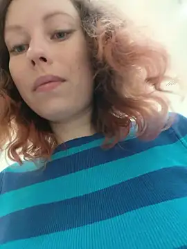 Frost_foxy live webcam