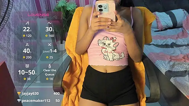 Mica_Jones webcam