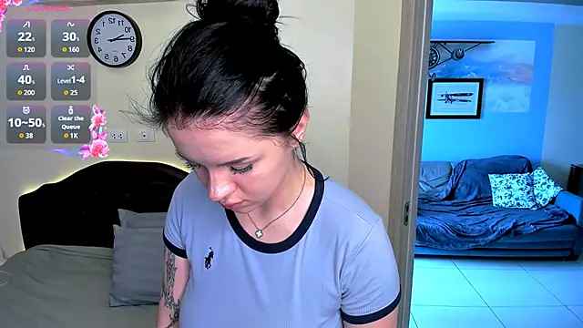 Evelyne_xxo webcam