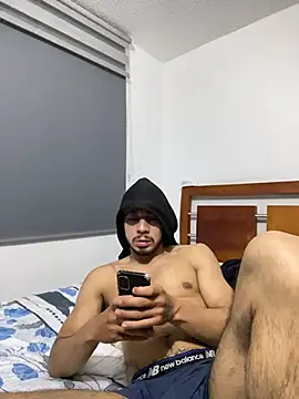 Taylor_DiamondBoy webcam