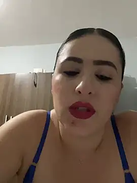 IvettSt_ webcam