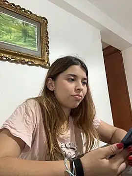 baddieasiantv webcam