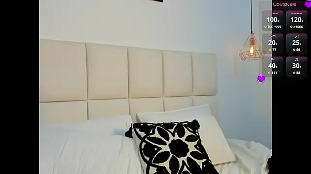 Megan_Brunette2 webcam
