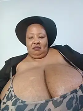 nancy111 webcam