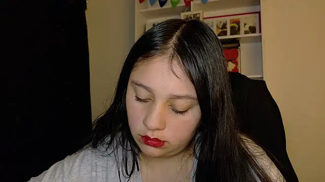KOREN_JALAA live cam on StripChat