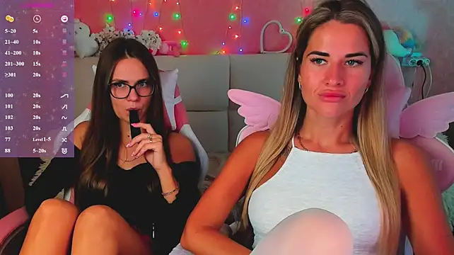 hotty_girls_here (G young) - HOT KISS