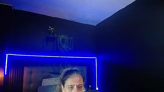 sasi_luna webcam