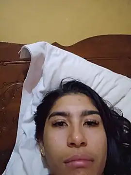 skinnyrox (F young) - Masturbacion con squirting