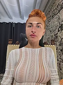 kylie_blck (Ask my age) - Flash Tits+LivePic+2 SurpriseVideos