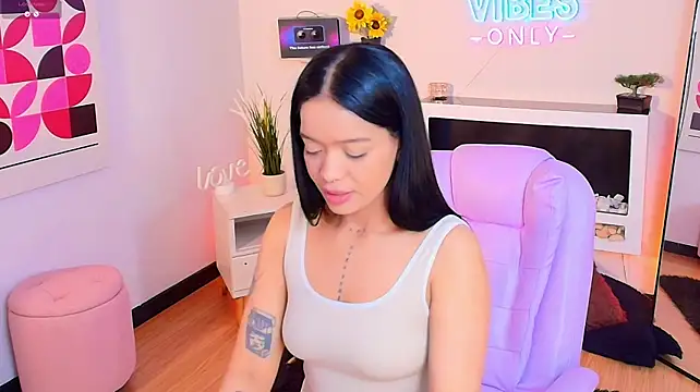 Miss_koko_ live cam on StripChat