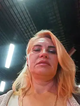 jennyomay (F milf) - Squirt 💦 fack fingers in pussy
