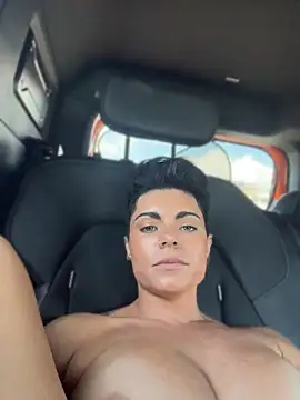 lukelouharvey (G milf) - Sneaky sneaky BJ 💦💦