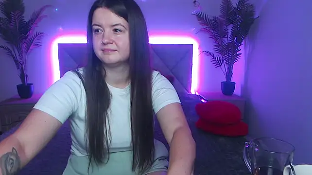 MavkaCute live cam on StripChat