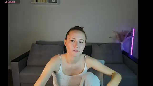 Charlotte_Smitee live cam on StripChat