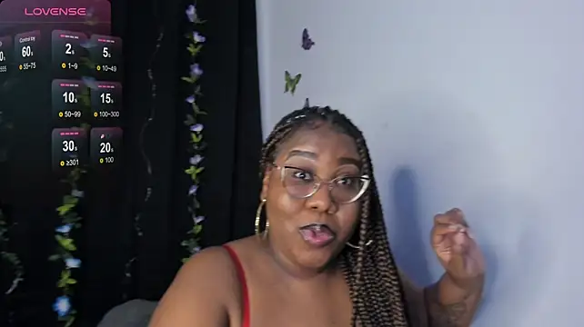 Darnellqueen live cam on StripChat