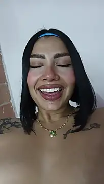 Kylie_brazt webcam