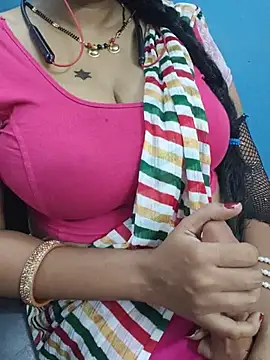Tamil_Vennila_ webcam