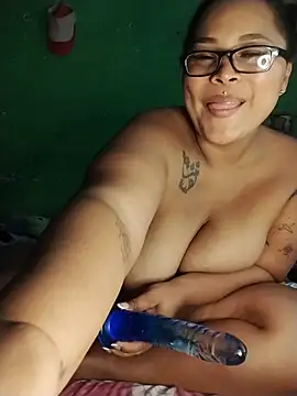 Nikita_Glam webcam