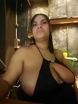 Camila_hott_11 live cam on StripChat
