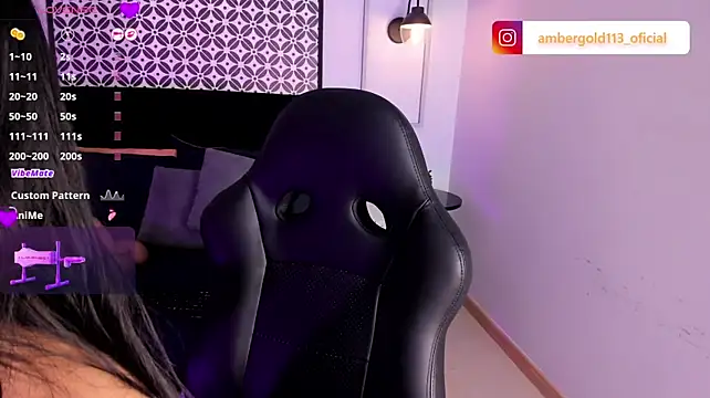 Amber_gold_ webcam