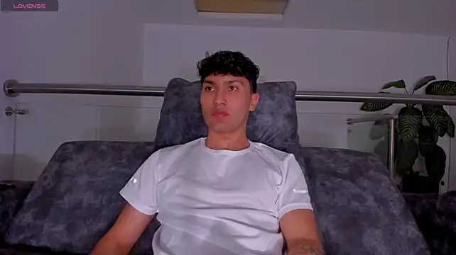 Valerio_James7