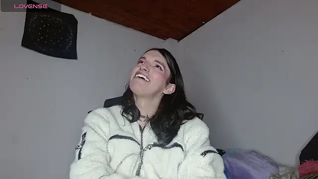 Scarlett_crastrawberry webcam