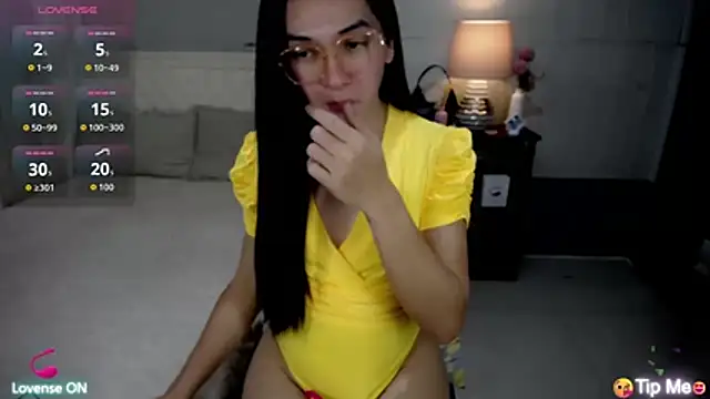 AsianSweetHeartxX webcam