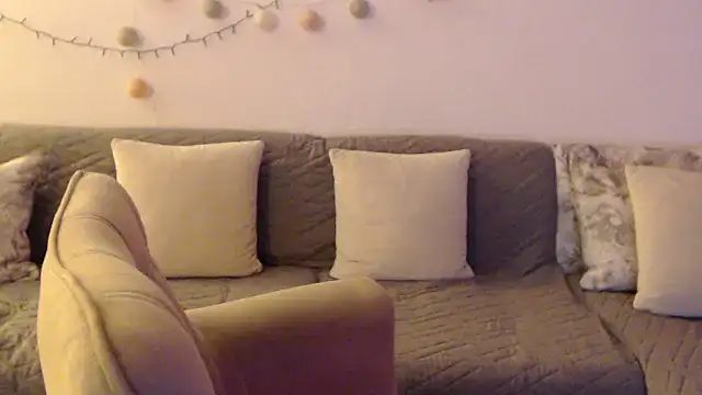 YourfantasyGiuly live sex cam
